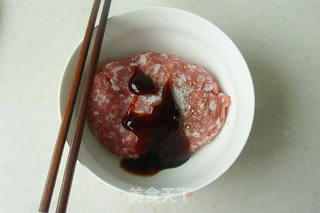 青菜蛋饺粉丝汤的做法步骤:2