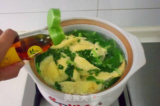 青菜蛋饺粉丝汤的做法步骤:15