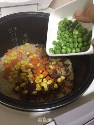 腊肠杂蔬焖饭的做法步骤:6