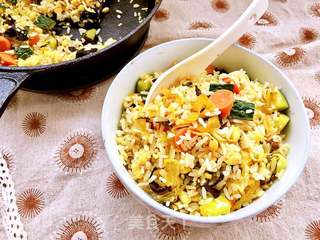 雪菜火腿蛋炒饭的做法步骤:13