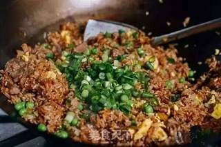 牛肉炒饭的做法步骤:6