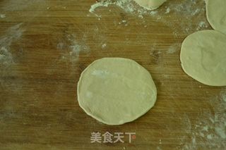 水煎饺的做法步骤：4