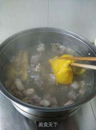 清炖羊肉汤的做法步骤:7
