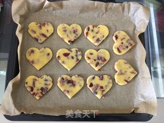 蔓越莓蛋黄奶酥的做法步骤:13