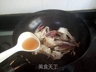 洋葱炒梭子蟹的做法步骤:8