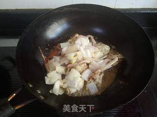 洋葱炒梭子蟹的做法步骤:10