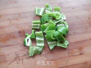 意大利香草炸虾的做法步骤:3