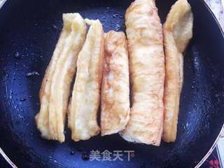 苦瓜油条寿司的做法步骤：2