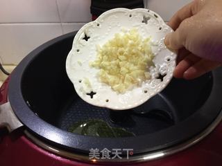 蒜蓉豌豆苗的做法步骤：6
