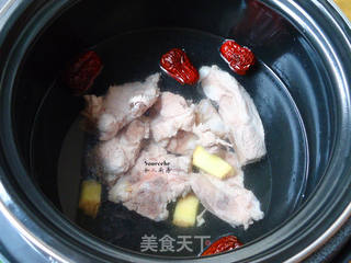 黑豆骨头汤的做法步骤:4