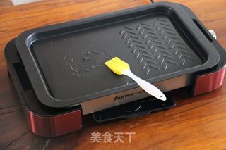 不仅仅是烤肉，还是一场早餐盛宴--蜜汁烤鸡腿的做法步骤：4