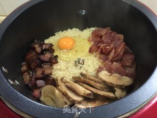 腊味双拼煲仔饭的做法步骤：6