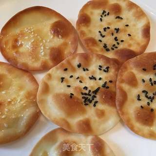 饺子皮香脆饼的做法步骤:7