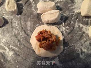 小龙虾生煎包的做法步骤:7