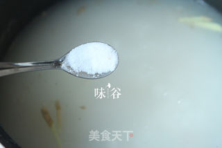 瑶柱虾米瘦肉粥的做法步骤:7