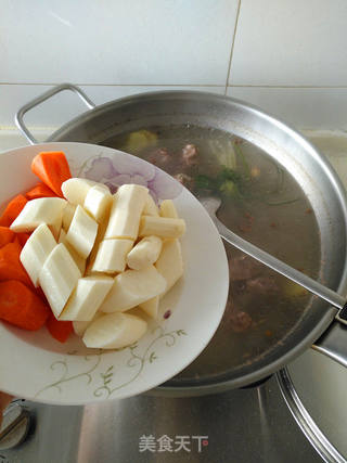 山药羊肉汤的做法步骤:6