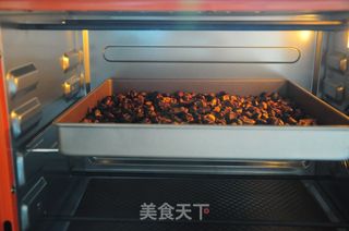 自制美味花菇调味鸡精粉的做法步骤:4