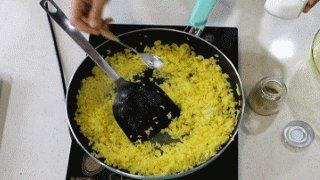 【黄金炒饭】炒饭界的神功的做法步骤:5
