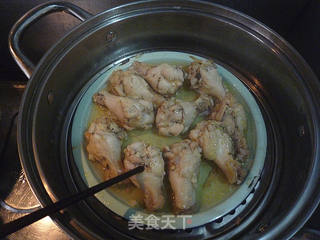 香酥鸡翅根的做法步骤:6