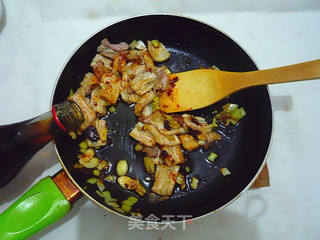 香干小炒肉的做法步骤:6