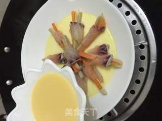 鲜蔬鱼卷鸡蛋羹的做法步骤：10