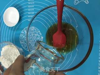广式月饼的做法步骤:2
