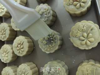 广式月饼的做法步骤:14