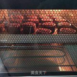 巧克力月饼的做法步骤:12