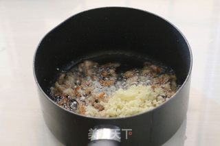 空气炸锅版香辣肉酱烤茄子的做法步骤:6
