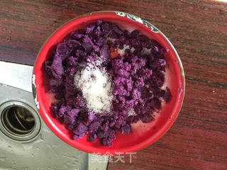 红糖紫薯汤圆糯米粥的做法步骤:3