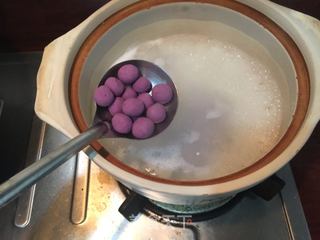 红糖紫薯汤圆糯米粥的做法步骤:8