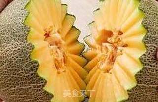 哈密瓜DIY的做法步骤:3