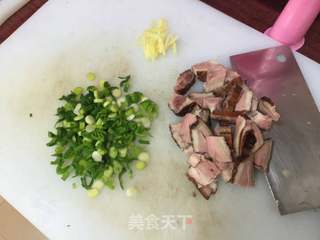 螃蟹鸭脯砂锅粥的做法步骤:2