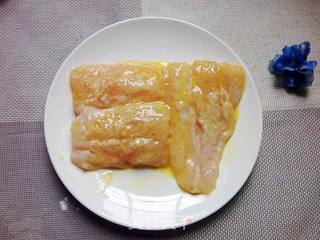 #信任之美#秋葵佐鱼排的做法步骤:3