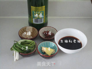 #信任之美#啤酒梅干菜烧肉的做法步骤:2