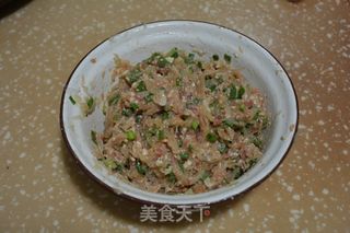 猪肉冬瓜馅饺子的做法步骤:8