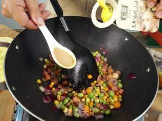 阳光蛋包菜的做法步骤:8