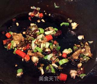 宫保鸡丁的做法步骤:10