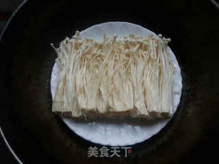 剁椒肉末金针菇的做法步骤:6