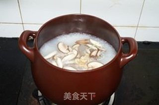 潮汕海鲜砂锅粥的做法步骤：11