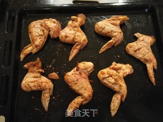 #信任之美# 简易烤箱菜——香烤鸡翅的做法步骤：7
