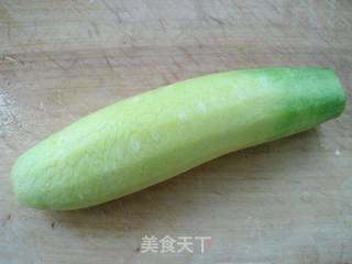 #信任之美#蟹黄萝卜饺子的做法步骤：2