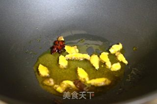 蘑菇炖排骨的做法步骤：2