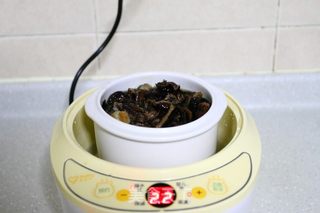 蘑菇炖排骨的做法步骤：9