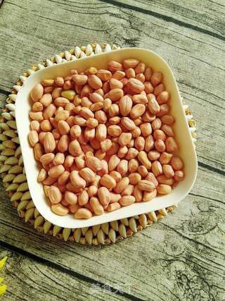 #信任之美#糖霜花生~经典小零食的做法步骤：1