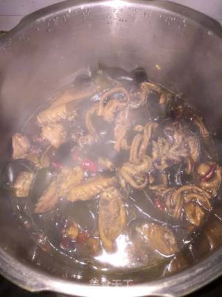 自制周黑鸭的做法步骤:4