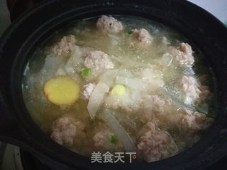 ＃信任之美＃萝卜丝汆肉丸汤的做法步骤：5