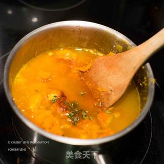 #信任之美#如诗如画的万圣节美食:奶油南瓜汤的做法步骤:13
