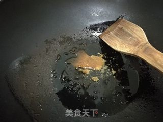 香辣猪肘炖芸豆的做法步骤:3