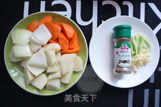 #信任之美#红酒烤羊排的做法步骤:2